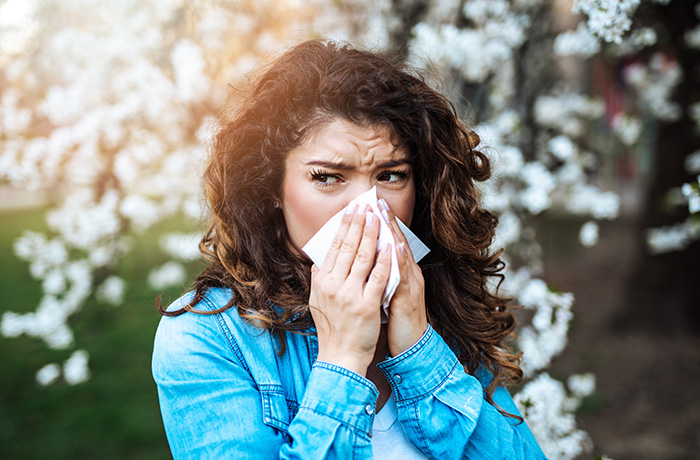 Know If It's Spring Allergies or Illness