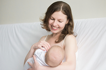 Benefits of Breastfeeding For You and Baby